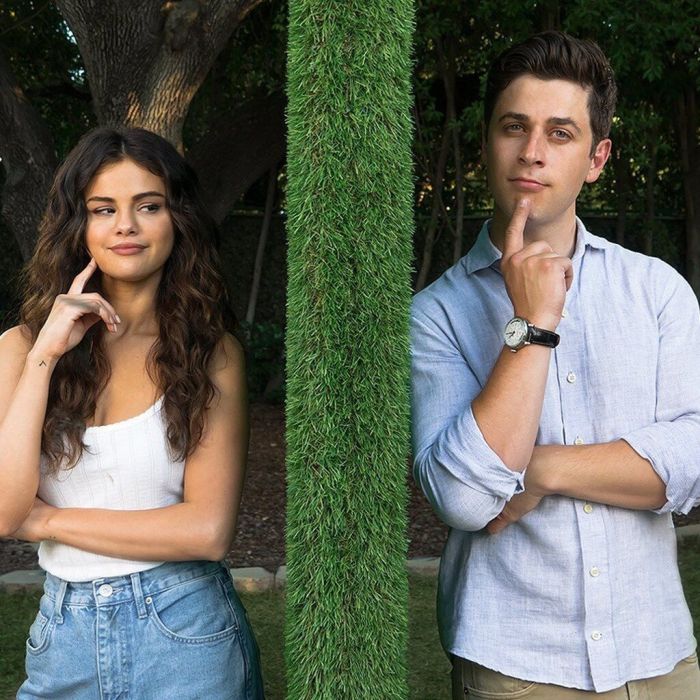 Selena Gomez: Ποζάρει με διάσημο ηθοποιό και μας βάζει σε υποψίες 