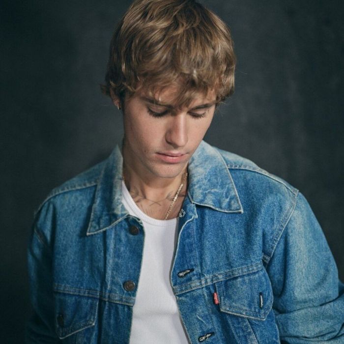 Κι όμως! Ο Justin Bieber άφησε το τραγούδι και πρωταγωνιστεί σε music video