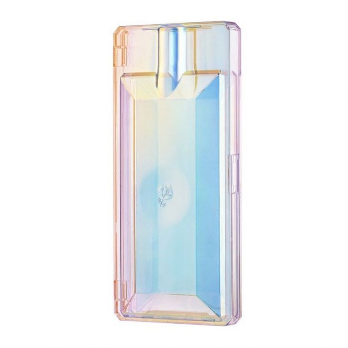 LANCÔME, IDÔLE CASE 3 HOLOGRAPHIC: Η πιο chic θήκη για να τοποθετήσεις και να προστατεύσεις το άρωμά σου.