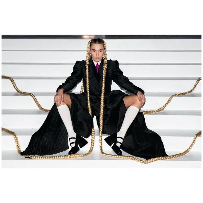 Η εμφάνιση της Tamta στη σκηνή του MadWalk 2020 ήταν τουλάχιστον εντυπωσιακή. Ερμήνευσε το «Hold On» και σαγήνευσε το κοινό της.