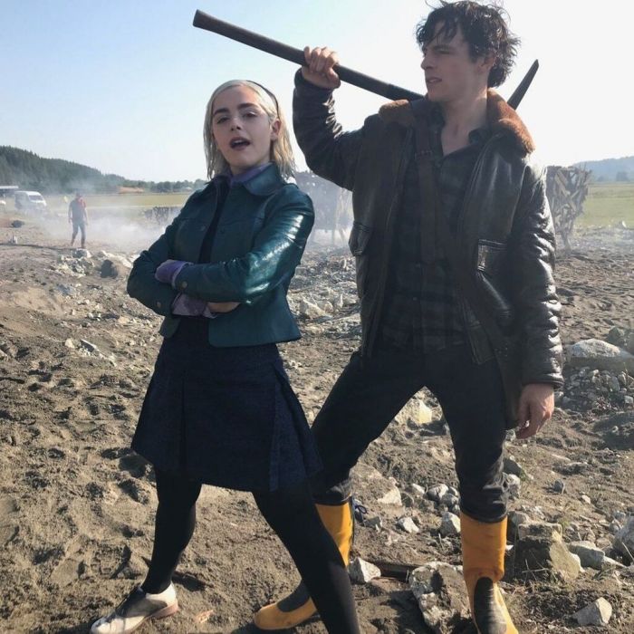 Βρήκαμε πώς θα αντιγράψεις το στυλ της Sabrina Spellman 