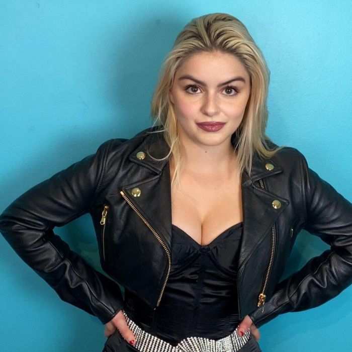 Το αγόρι της Ariel έγραψε στη λεζάντα των φωτογραφιών, ανάμεσα στα άλλα: