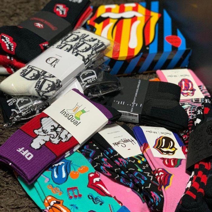 Οι ψηλές αθλητικές κάλτσες είναι το νέο μεγάλο trend αυτής της σεζόν