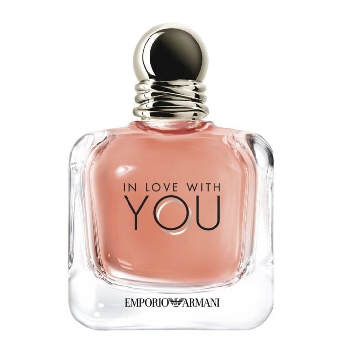 EMPORIO ARMANI, IN LOVE WITH YOU EAU DE PARFUM. Μυρίζει αγάπη και αγκαλιές γιατί είναι γεμάτο νότες μαύρων κερασιών, γιασεμί και αισθησιακό πατσουλί.  
