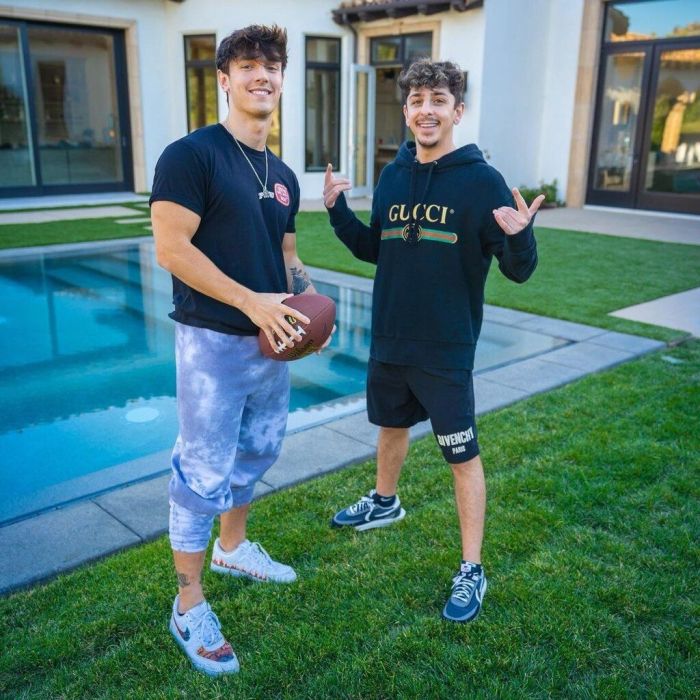 Θυμάσαι πώς ήταν οι αγαπημένοι σου Tik- Tokers 3 χρόνια πριν; Θα εντυπωσιαστείς!