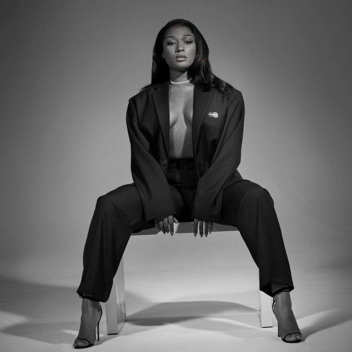 Δεν φαντάζεσαι με ποια διάσημη ραπερ συνεργάζονται οι Maroon 5