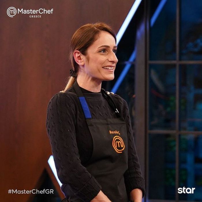 Ο λόγος για την Ανούς η οποία σύμφωνα με την Έλενα Πολυκάρπου είναι ζευγάρι με τον...