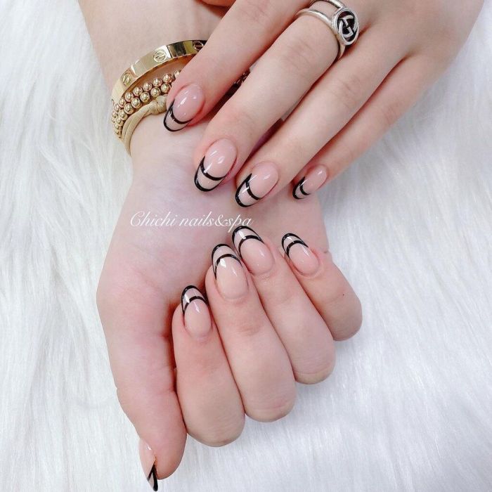 @chichinailsspa 