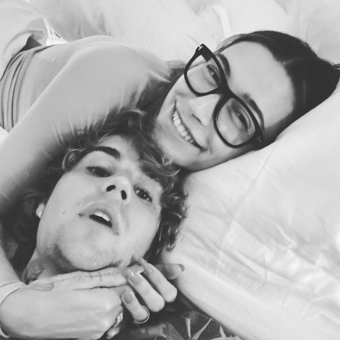 Σε αυτήν ποζάρουν έτοιμοι για έξοδο.