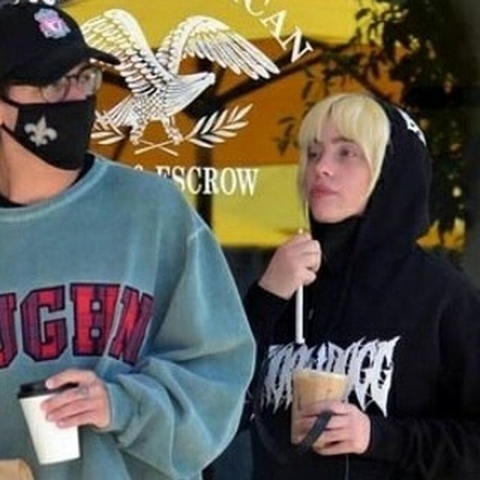 πηγή: fanpage of billie eilish @_.edit.__.billie._