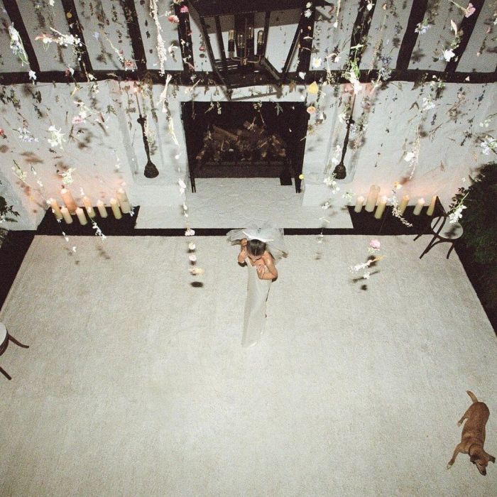 Ariana Grande: Οι φωτογραφίες από τον γάμο της με τον Dalton Gomez