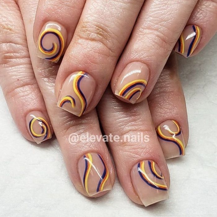 70's
@elevate.nails