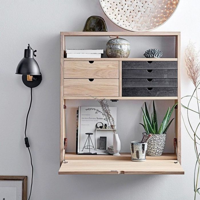 Αιωρούμενο γραφείο @bloomingville