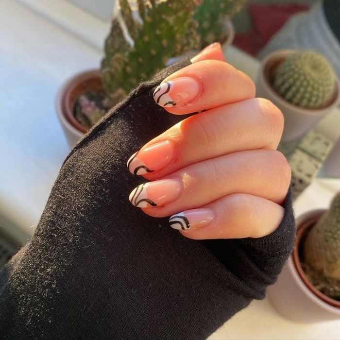 @nailsbysophie_x
