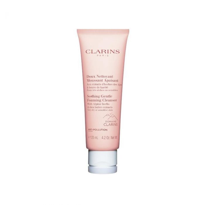 CLARINS, SOOTHING GENTLE FOAMING CLEANSER: Με αυτό το καθαριστικό προσώπου θα φύγει και το τελευταίο ίχνος μακιγιάζ. 
