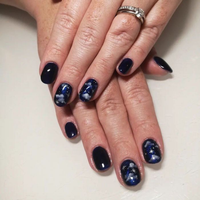 @honeybee_beautybar

