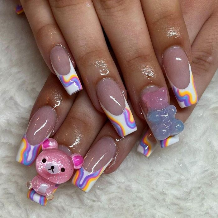 @huneykushnailz

