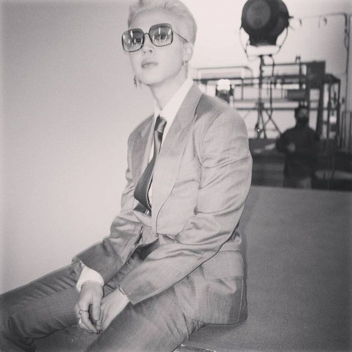 Jimin - @j.m: Ο Jimin αρκέστηκε να γράφει μόνο την εξής φράση στο βιογραφικό του: «JIMIN of BTS». Έχει κάνει μόλις δύο αναρτήσεις και μετρά περισσότερους από 18 εκατομμύρια followers.