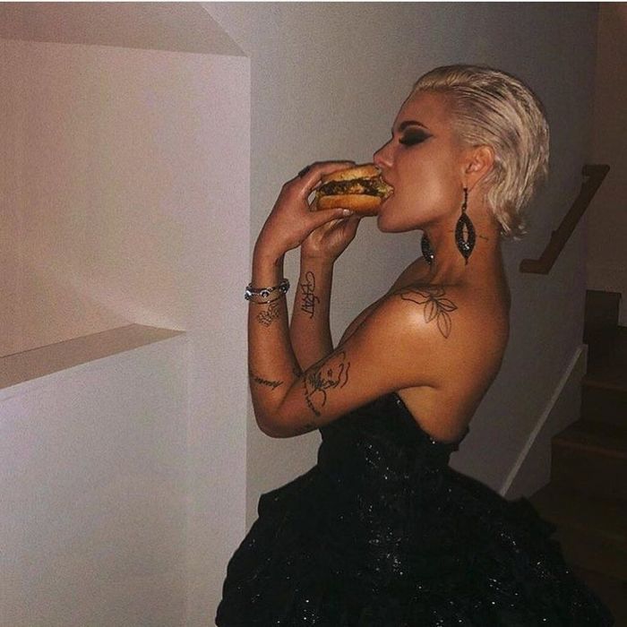 @iamhalsey