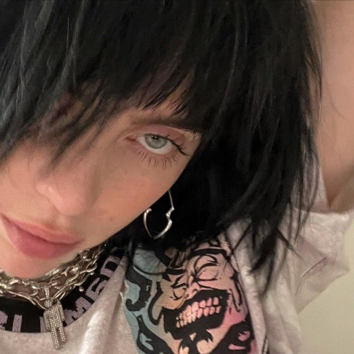 Ζήτησε από το συνεργείο που βρισκόταν στη σκηνή να της φέρουν εισπνεόμενο φάρμακο, γιατί δυσκολευόταν να αναπνεύσει. 