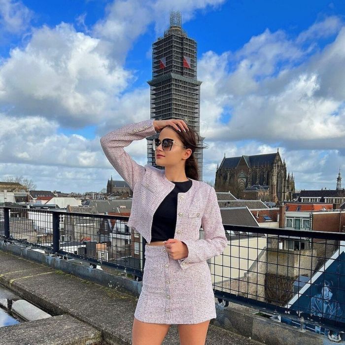 Η Stefania μόλις κυκλοφόρησε το νέο της single.