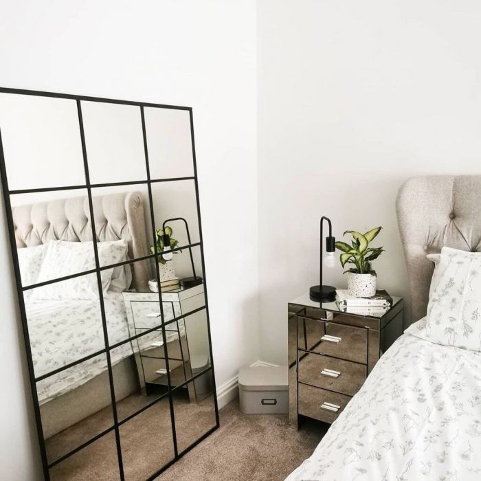 Το πιο πρόσφατο που εμφανίζεται σε όλο το TikTok και το Instagram είναι το…Mirror hack.