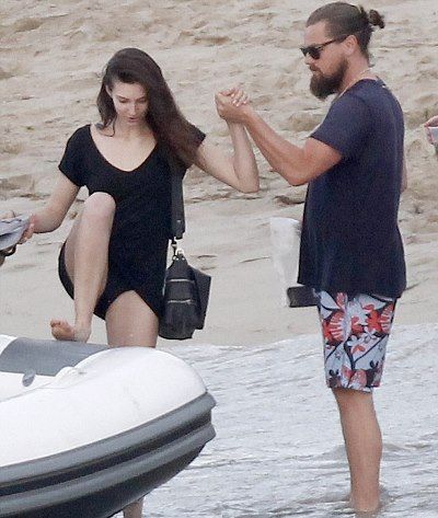 Ο Leonardo di Caprio έφτασε στο… τερματικό στάδιο ως κυνηγός μοντέλων! Δείτε τι έκανε!