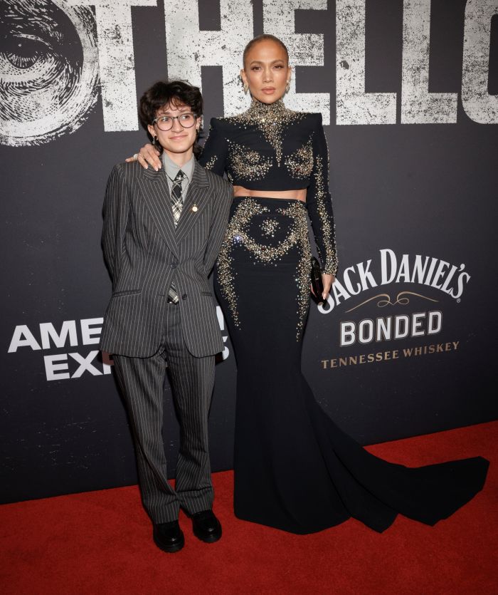 Emme Mu'iz,Jennifer Lopez