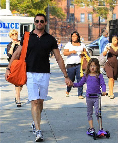 Οι celebrities και τα παιδιά τους κάνουν πατίνι: Τα διάσημα Micro Scooters και στην Ελλάδα!