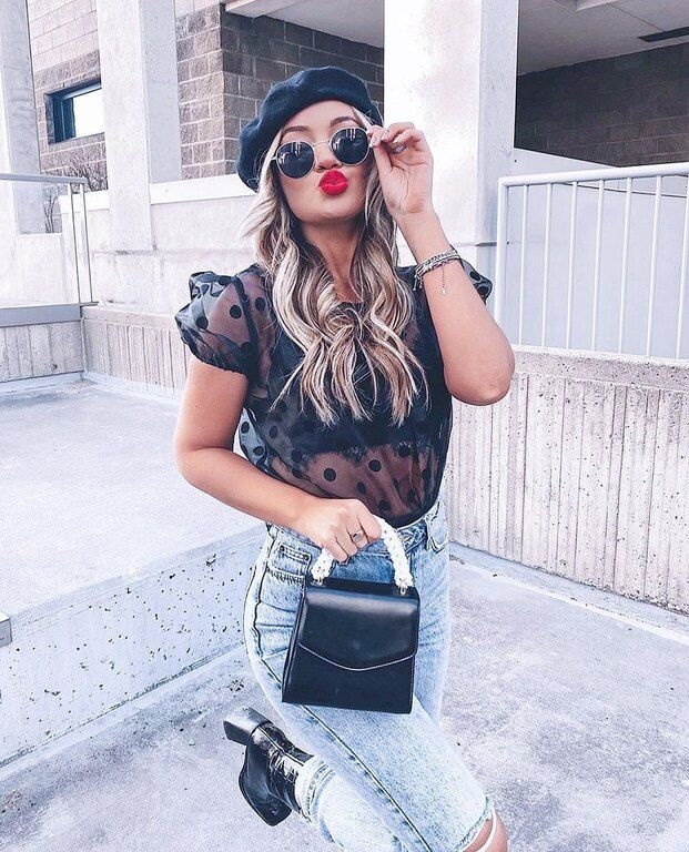 Είσαι ξανθιά; Αυτά είναι τα καλύτερα χρώματα ρούχων για εσένα