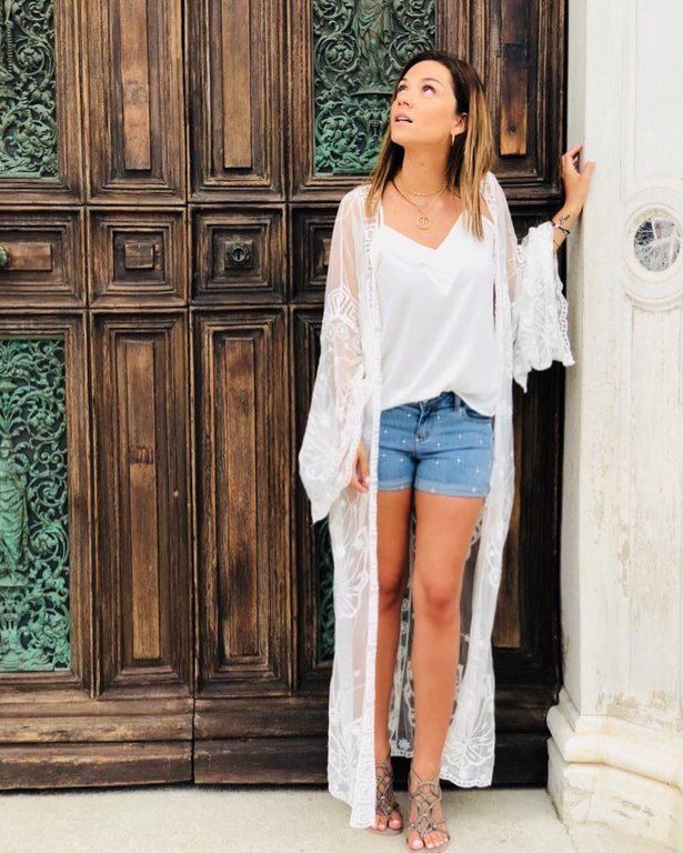 #Vacations: Το φωτογραφικό άλμπουμ των διακοπών της Βάσως Λασκαράκη 