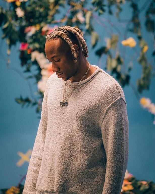 Οι δύο μουσικοί έχουν κάνει αρκετά μουσικά βήματα. Η ‘’μοιραία’’ μουσική συνεργασία απ' ότι φαίνεται όμως που έριξε το βέλος του έρωτα στην καρδιά του ήταν εκείνη με την Ariana και την μεγάλη επιτυχία το Boyfriend.