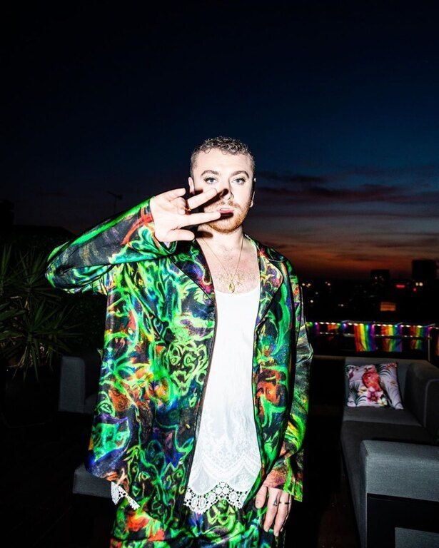 10 τραγούδια που οι καλλιτέχνες τραγούδησαν το «τέλος» με μια δόση αισιοδοξίας