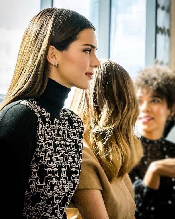 The Complete Stories της Leonora Carrington

Black Swans από Eve Babitz