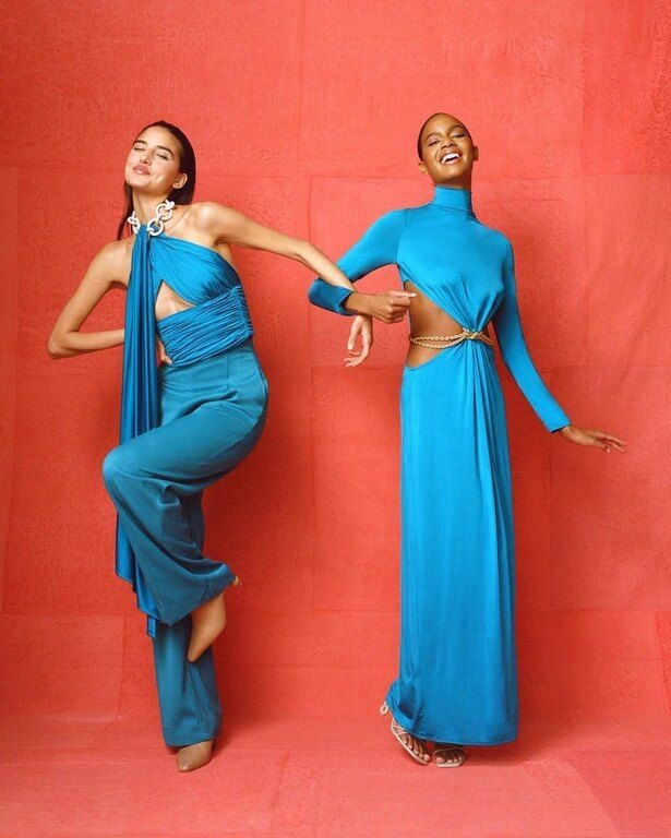 Φορέματα με cutouts @cultgaia