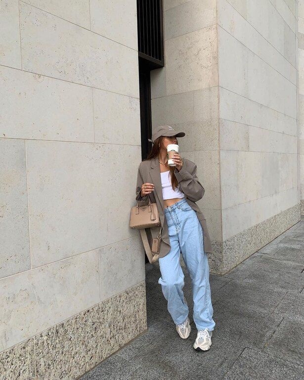 Κλείσε τα φερμουάρ των ρούχων πριν τα πλύνεις.