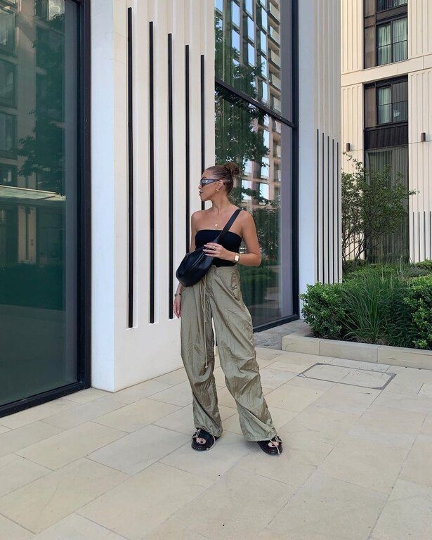 Θες το καλσόν σου να μη σκίζεται τόσο εύκολα; Ένα βράδυ στο ψυγείο μπορεί να κάνει θαύματα!
Δες άλλα 5 tips για να διατηρείς τα ρούχα σου σε καλή κατάσταση και να μη φθείρονται με την πάροδο του χρόνου!