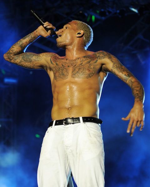 Ο πρώην της Rihanna, Chris Brown και οι gay φήμες