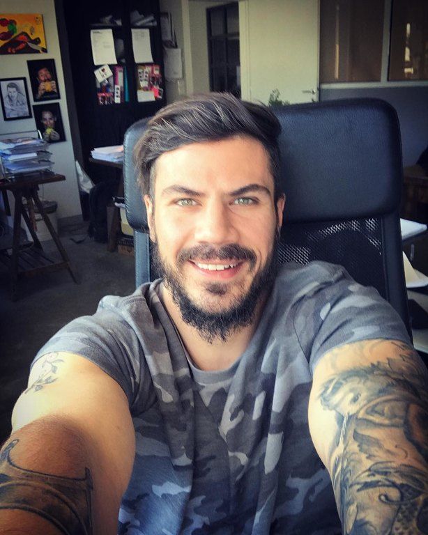 Ποιος είναι ο Γιώργος της ελληνικής showbiz που δεν ήξερες πως γιορτάζει σήμερα