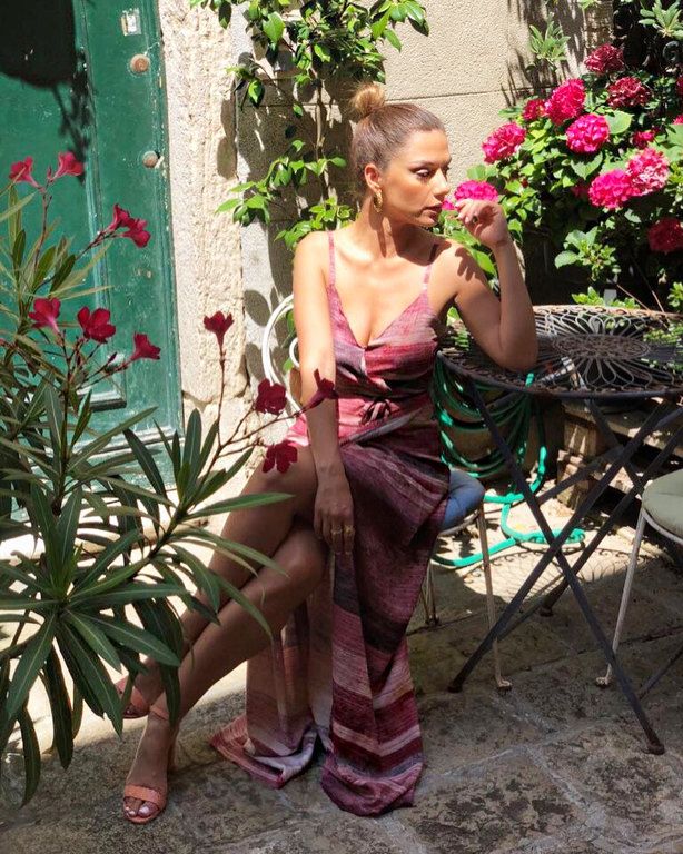 #Vacations: Το φωτογραφικό άλμπουμ των διακοπών της Βάσως Λασκαράκη 