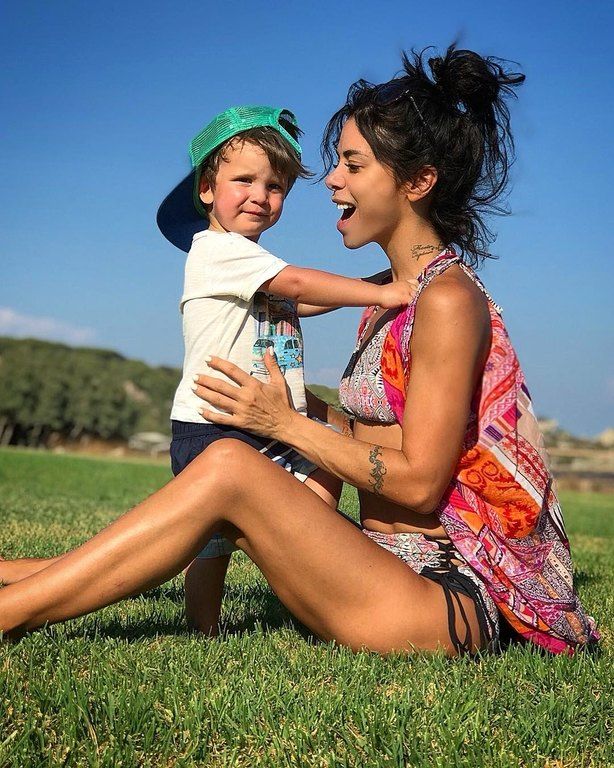 Το μήνυμα της τραγουδίστριας για τον γιο της «Δύο χρόνια πριν άκουσα το πιο γλυκό κλάμα του κόσμου»