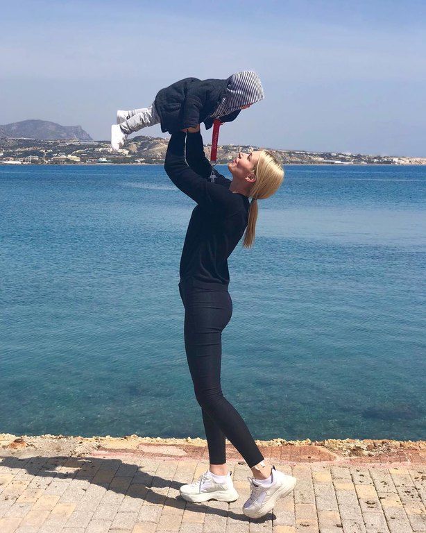 Η άλλη πλευρά της Μικαέλας Φωτιάδη: Δες τη σε τρυφερές στιγμές με το μωράκι της