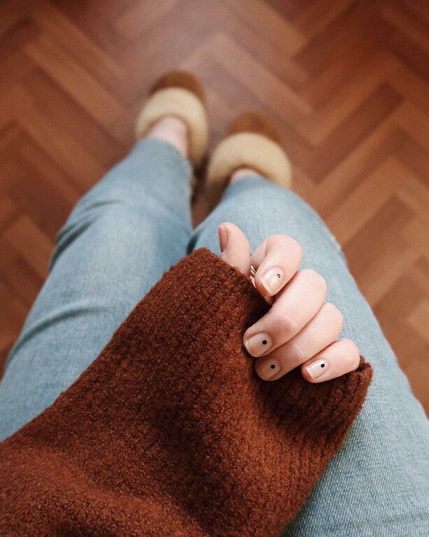 Οι τελείες είναι πάντα η πιο εύκολη και chic λύση