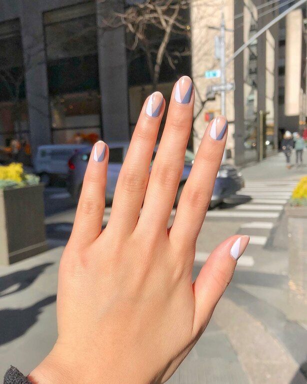 Αυτό είναι το ένα trend στα νύχια που βλέπουμε ξανά και ξανά κάθε σεζόν