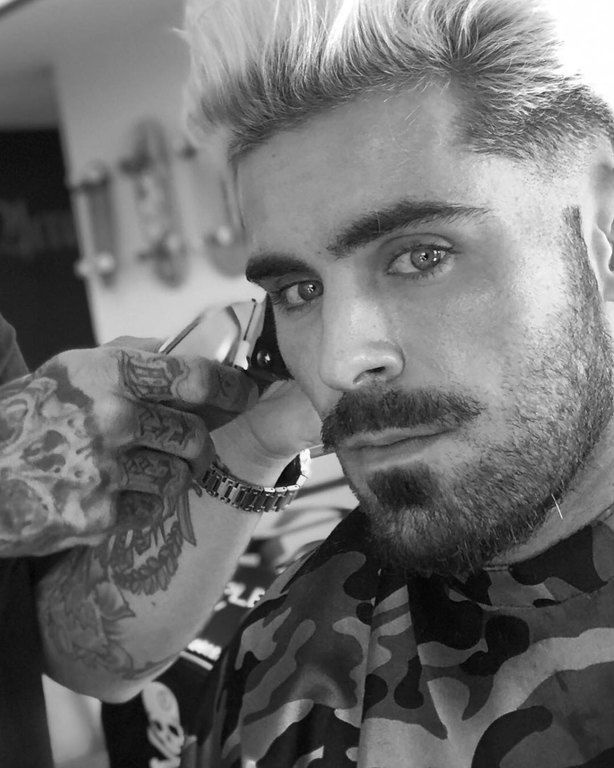 Zac Efron: Το πρώτο του φιλί στην τηλεόραση πήγε πολύ, πολύ λάθος (+video)