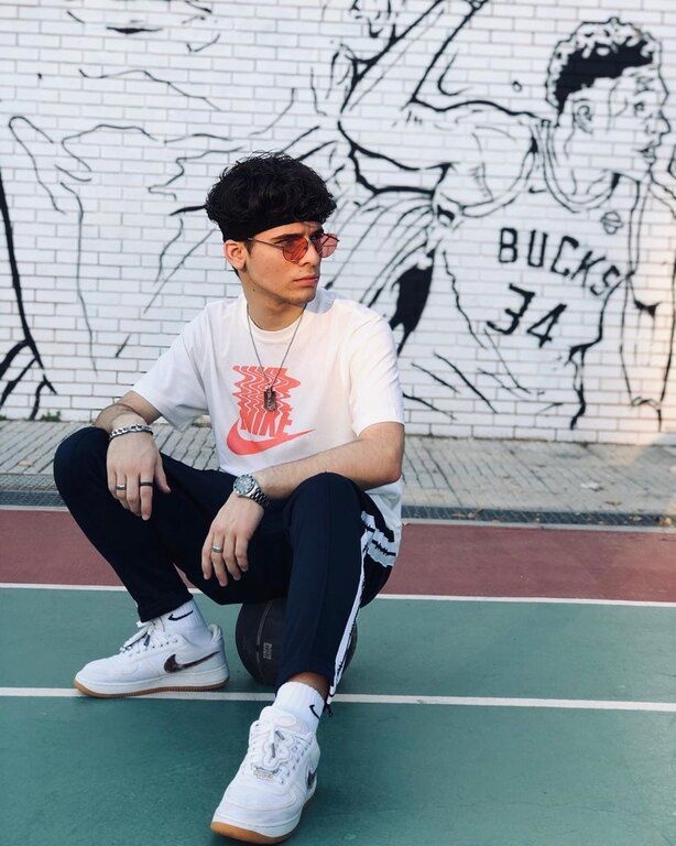 Jimko: Ο νέος YouTuber που θα βάλεις στο μάτι