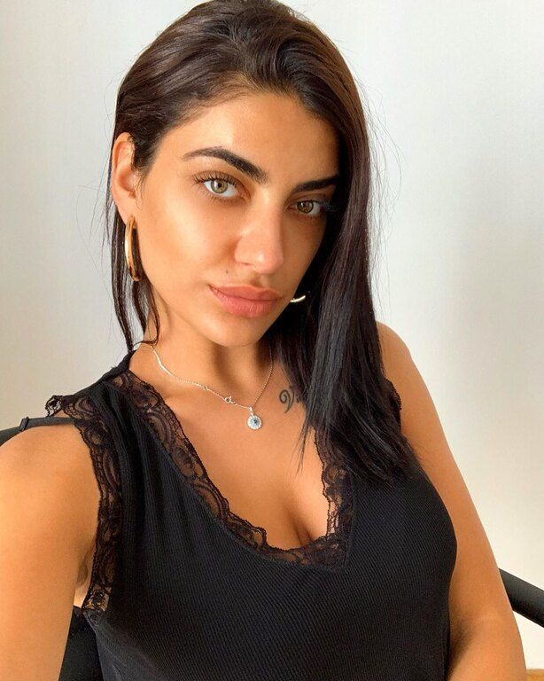 Μαρία Καζαριάν