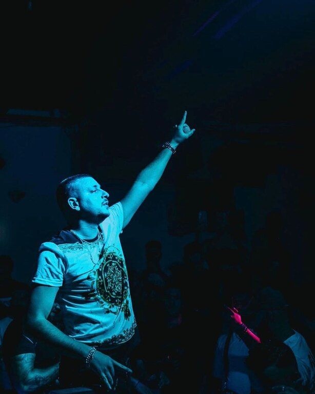 «SMG»: Mad Clip και Billy Sio είναι για άλλη μια φορά στα Trends του YouTube