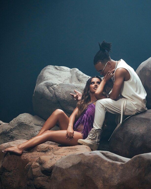 Oι δύο Λατίνοι ενώνουν τις φωνές τους και το αποτέλεσμα είναι μοναδικό