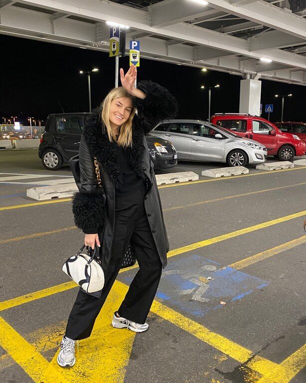 Το μαύρο δε σημαίνει απαραίτητα ήσυχο ή βαρετό αποτέλεσμα.